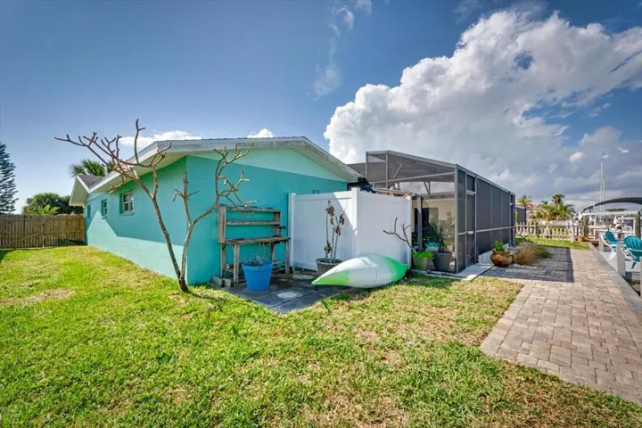 Exterior View Outdoor Shower area