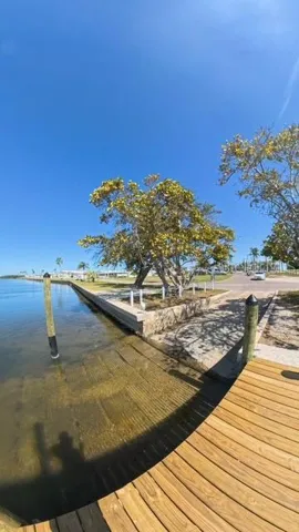 Deeded Water Access