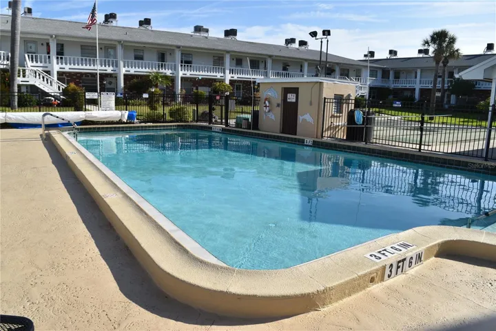 Community pool