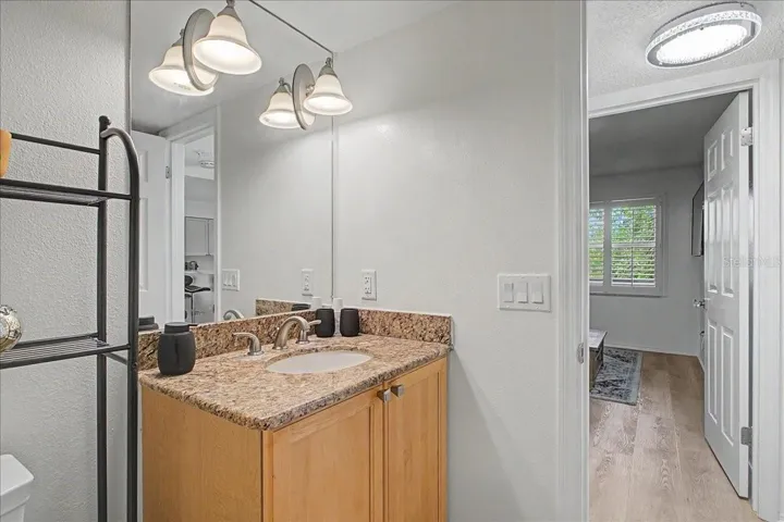 Guest Full Bath
