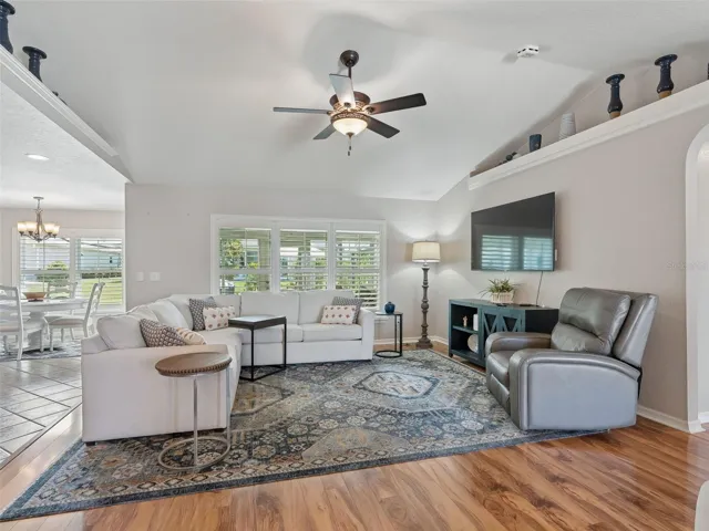 Living area w/Plantation shutters