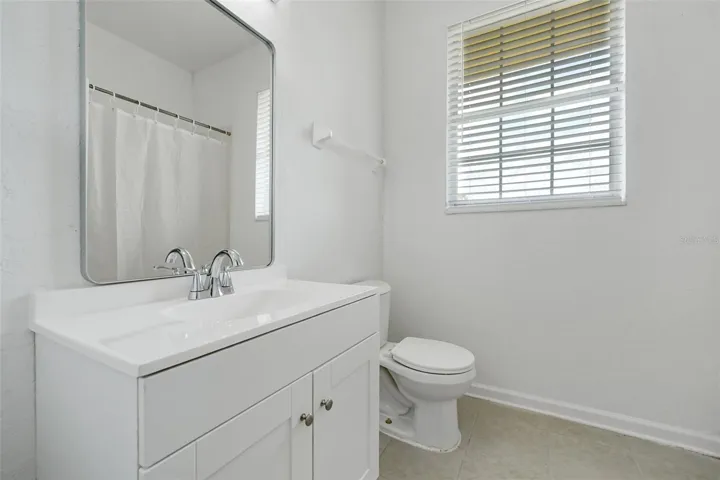 28.Montes-6265 Contessa Dr Unit 303-Common BR Towards Window