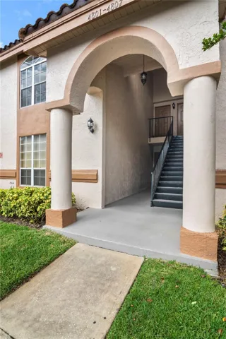 Breezeway Entrance