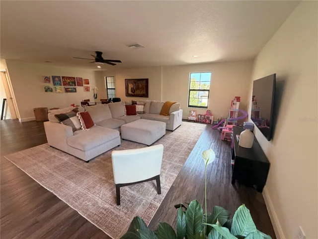 Bonus Family room