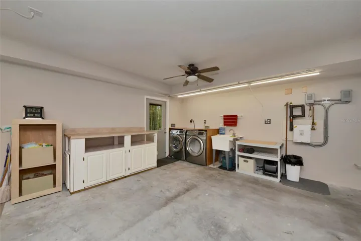 3 car garage
