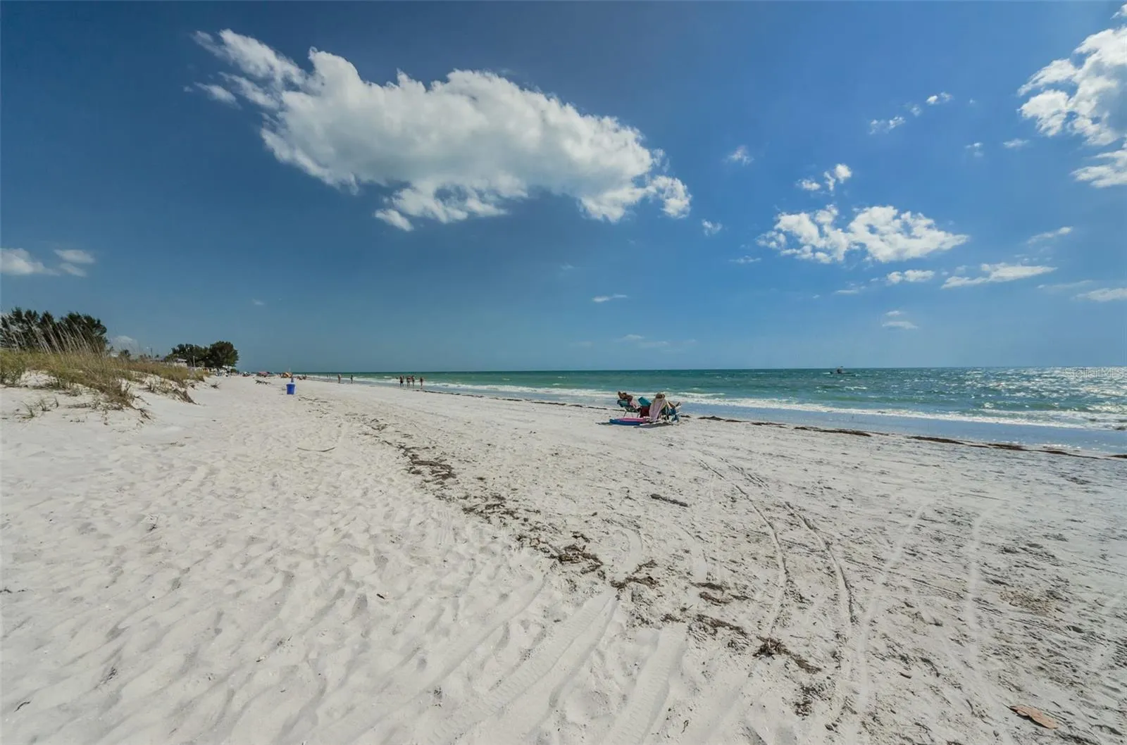 Treasure Island Beach white soft sand