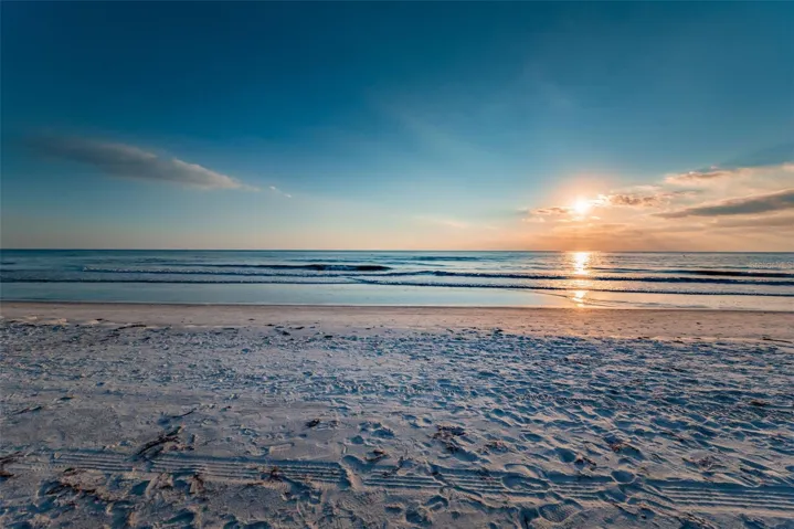 Treasure Island Beach