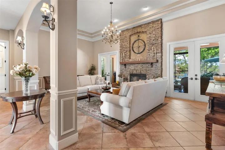 FRENCH DOORS LEADING TO LANAI
