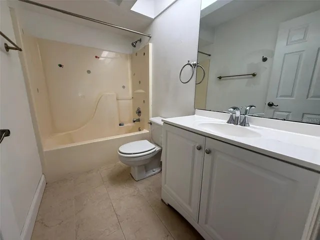 Guest bathroom #2