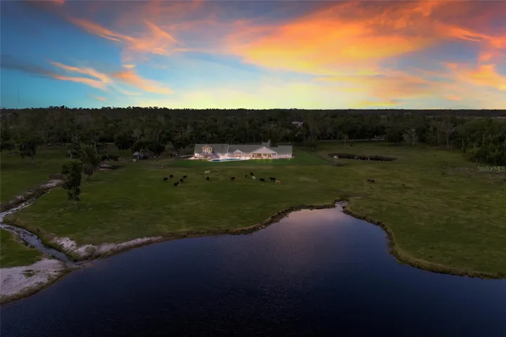 80 acres of complete privacy