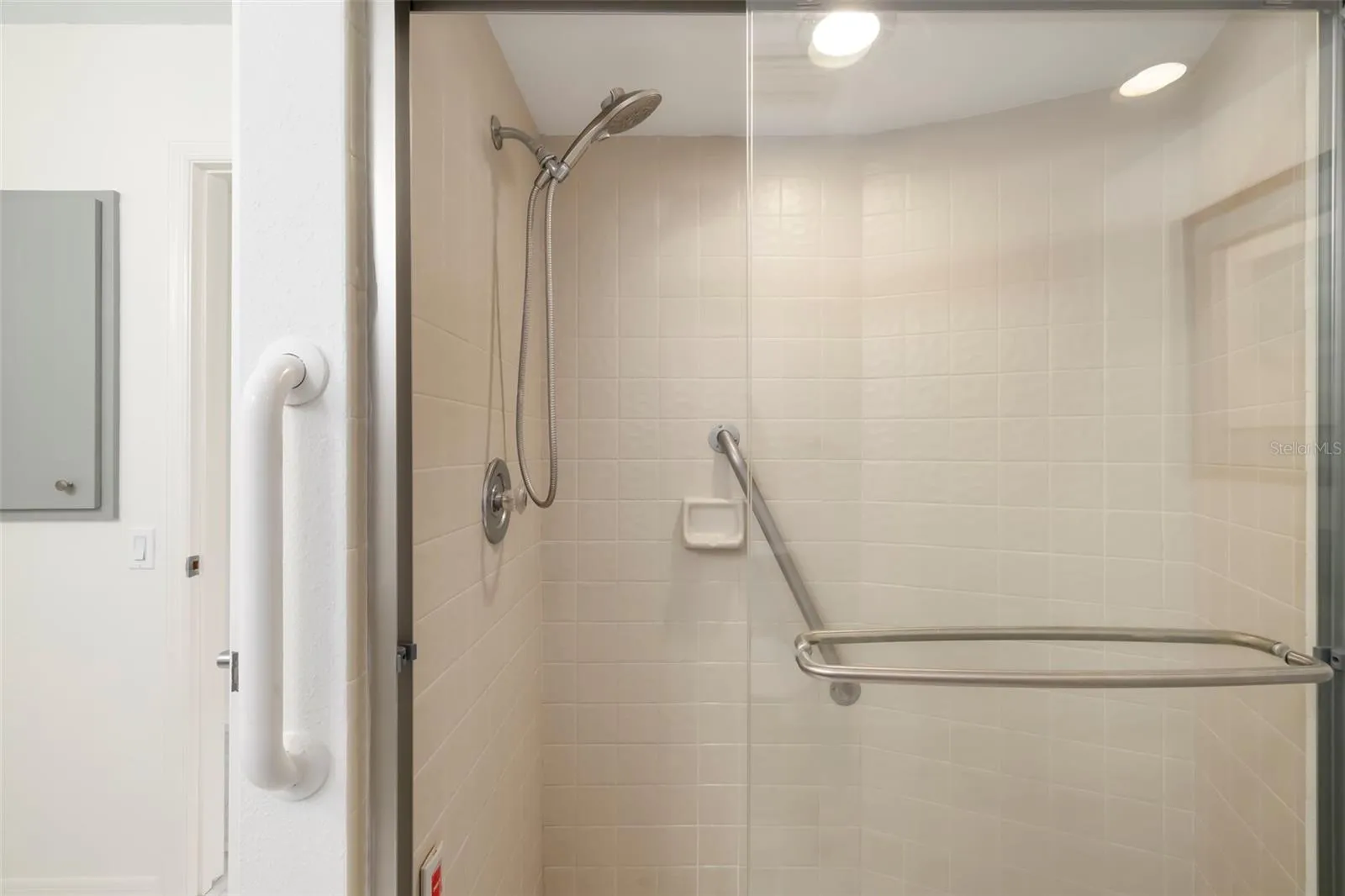 Primary Shower