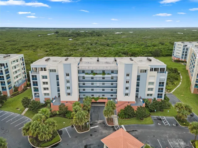 OCEAN WALK BLDG 7