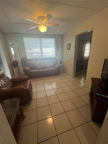 Living/tw area