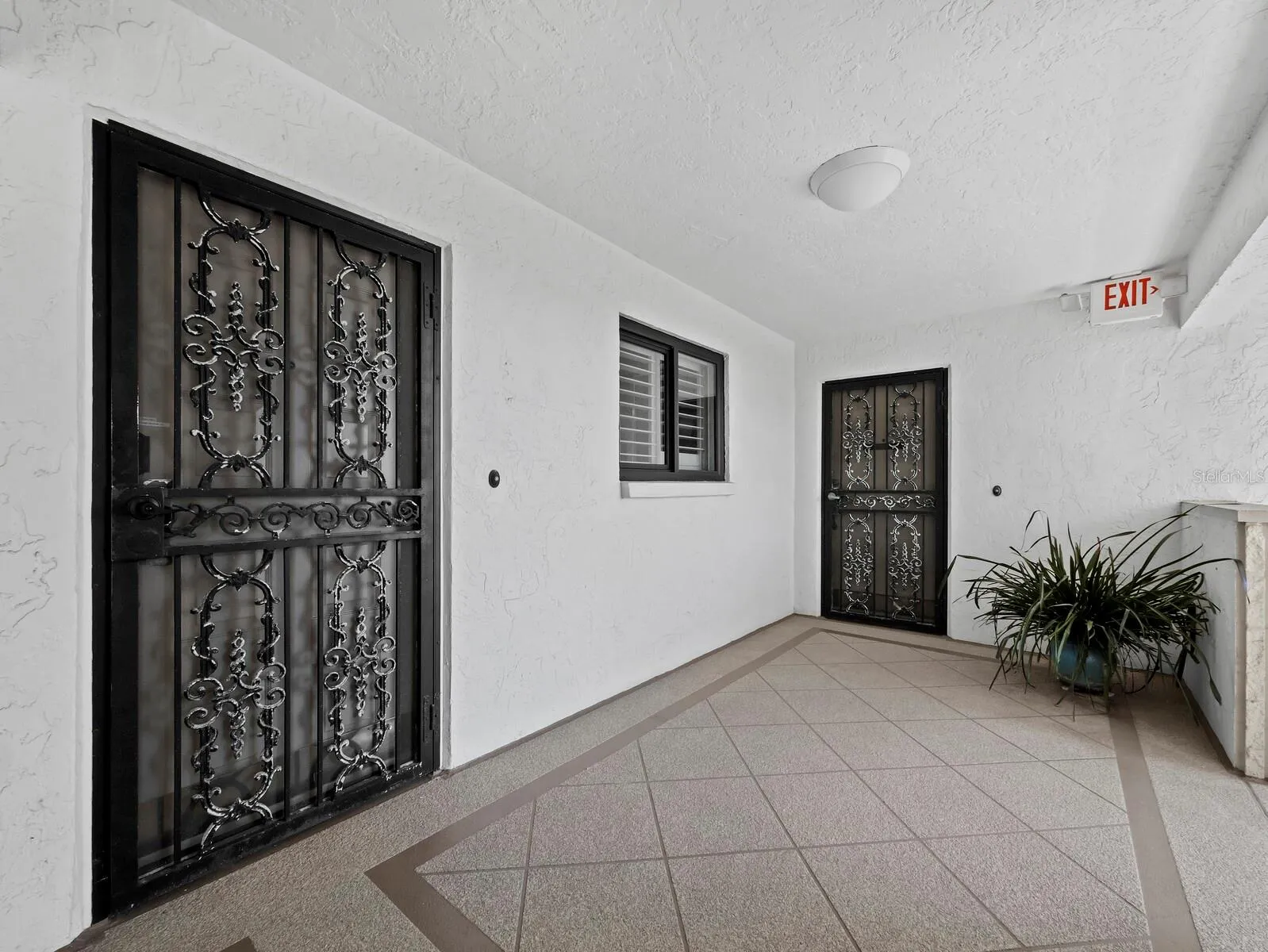 Kitchen entry door
