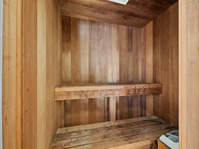 Primary bath sauna