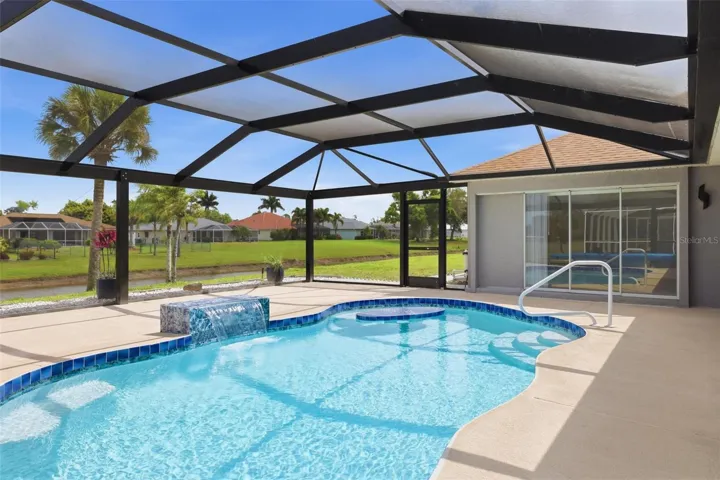 Expansive panoramic screen enclosure with lanai extension added in 2024