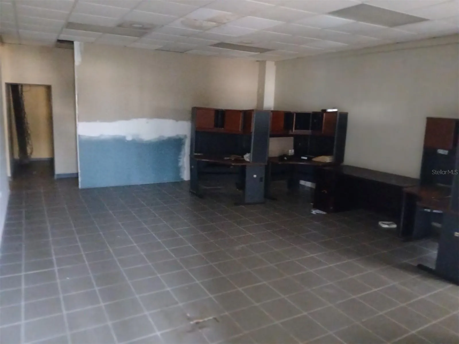 Third Floor West Side Bullpen/Conference Area