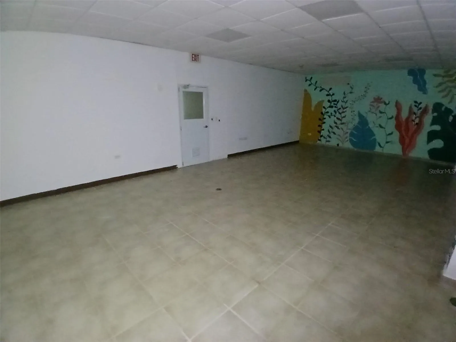 First Floor West Side Bullpen Area
