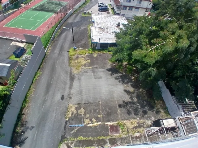 Back Parking Lot, 11 spaces