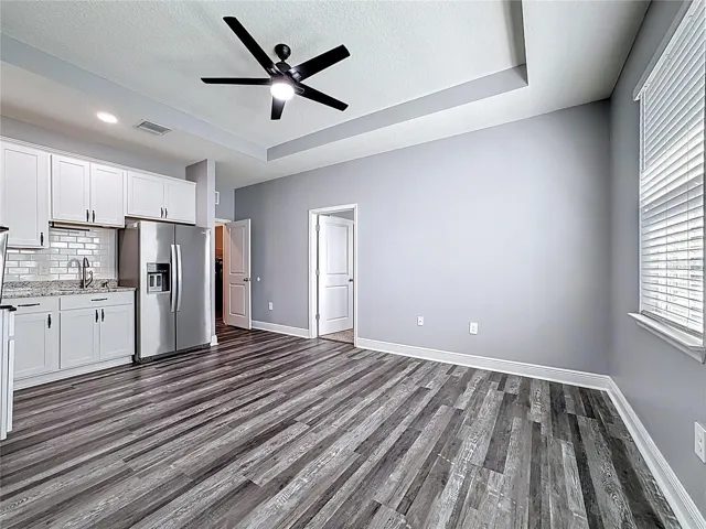 In-Law Suite / Bonus Area with Kitchenette, 1 Bedroom, and 1 Bathroom