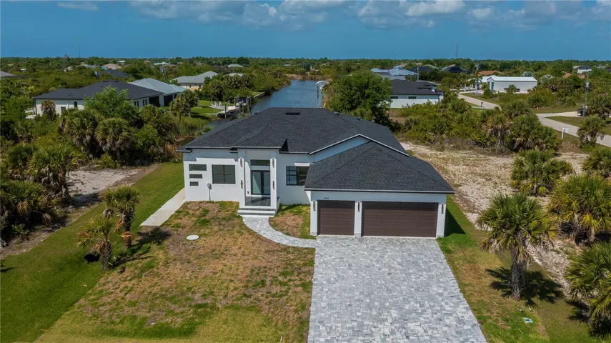 custom 2025 built waterfront oasis with gulf access