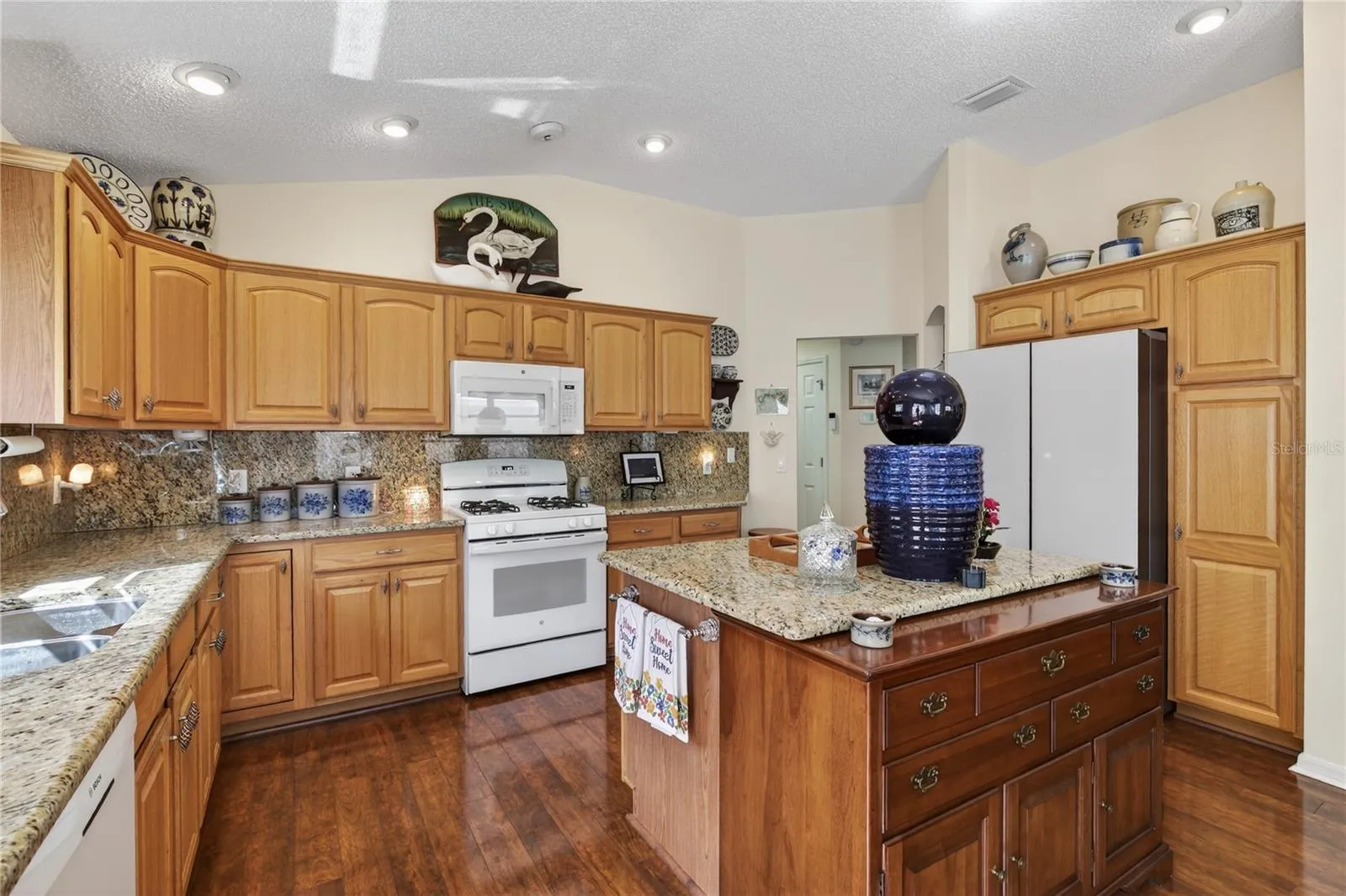 NEW GLASS REFRIGERATOR, NEW MICROWAVE, NEW GAS STOVE, KITCHEN STAINLESS STEEL PULL DOWN  FAUCET
