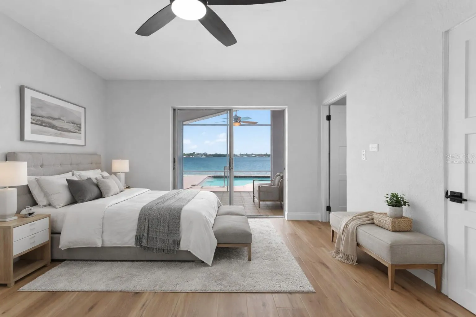 This photos has been virtually staged to illustrate the potential use and layout of the space. Furniture and décor shown are for visualization purposes only and are not included with the property