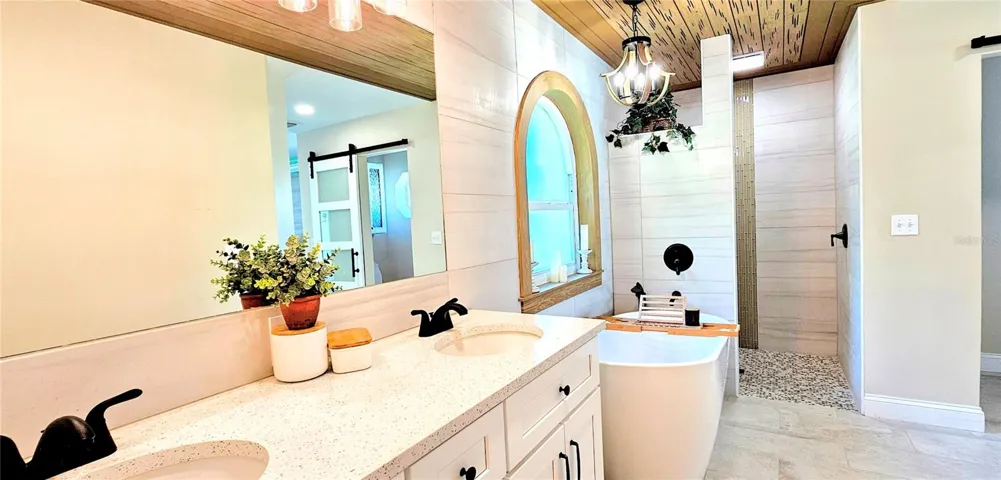 Spa like Retreat in Owners Bathroom