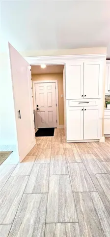 Hidden/Pantry Laundry Room