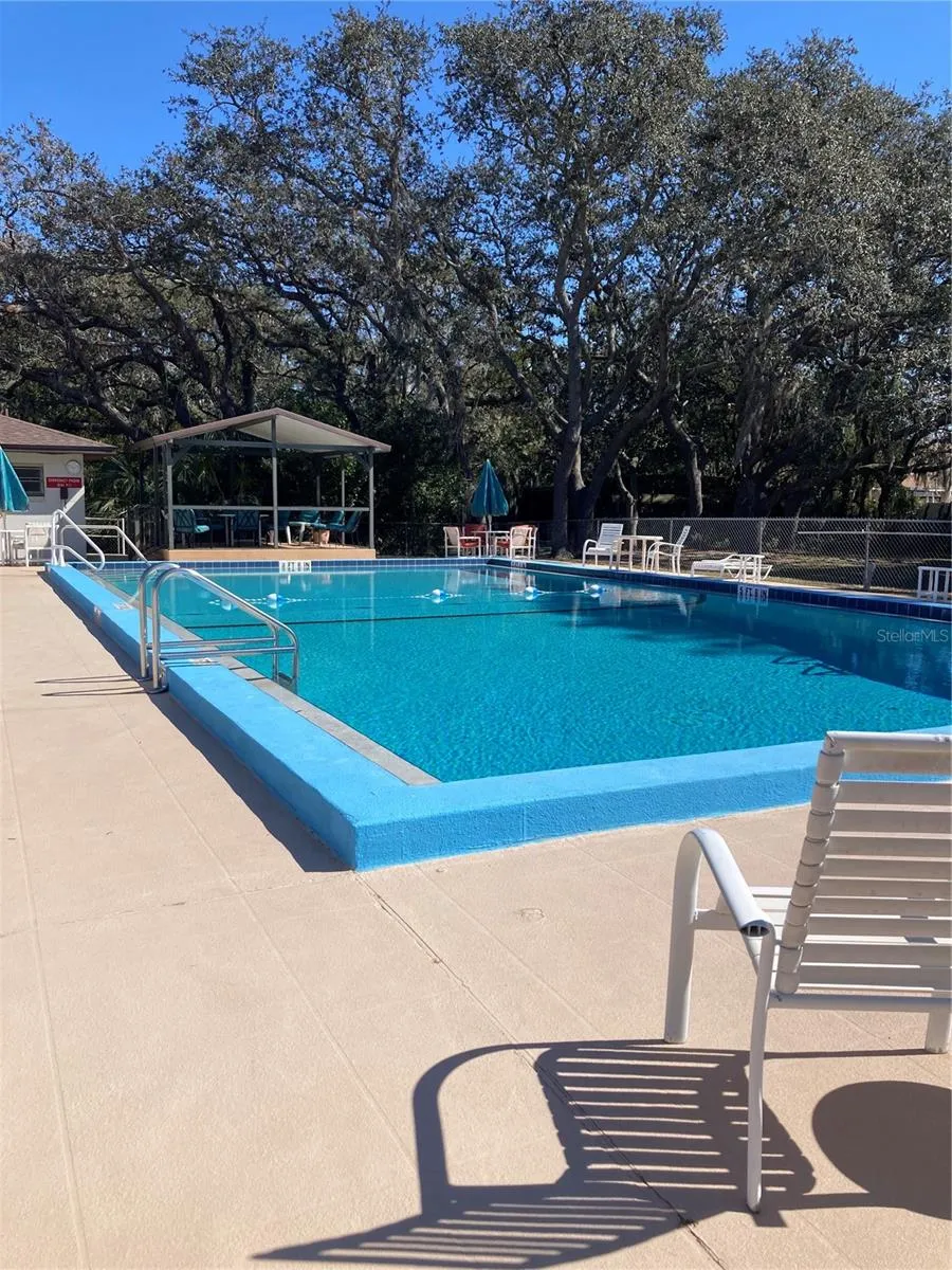 Community pool