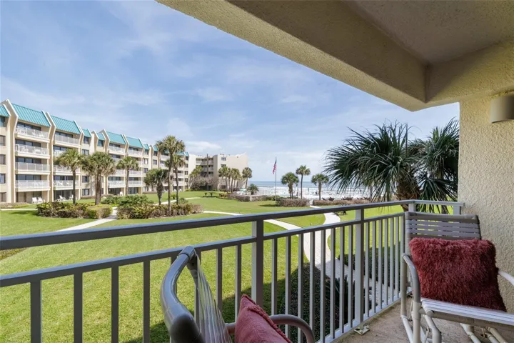 Great views of pools & ocean!