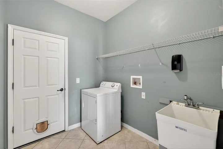 Downstairs laundry room