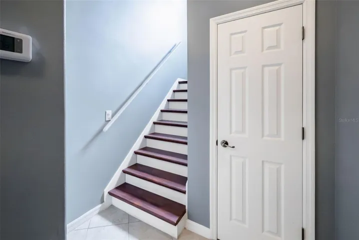 Staircase up to giant bedroom 5