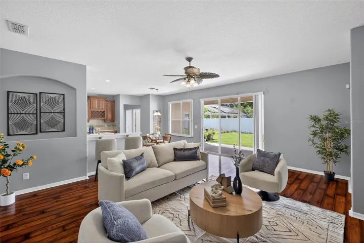 Spacious family room