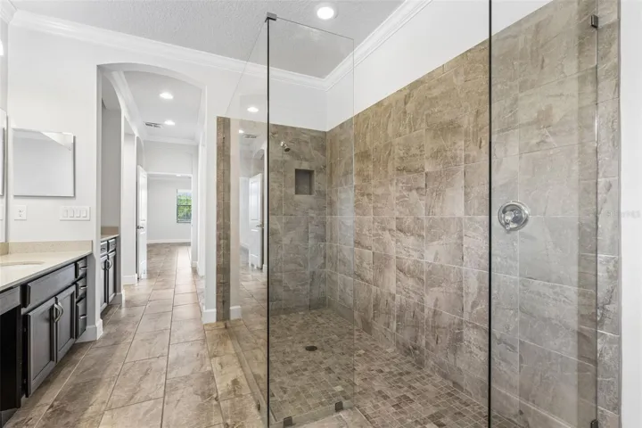 Well appointed primary en-suite bath.