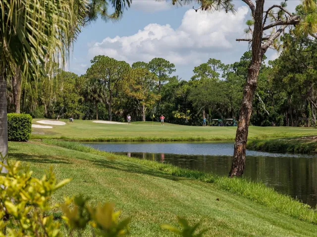Golf course & Lake Views!