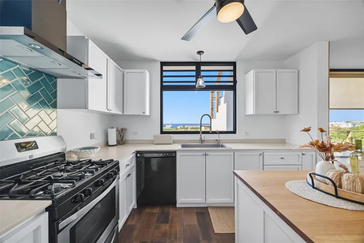 Ocean views from your kitchen.