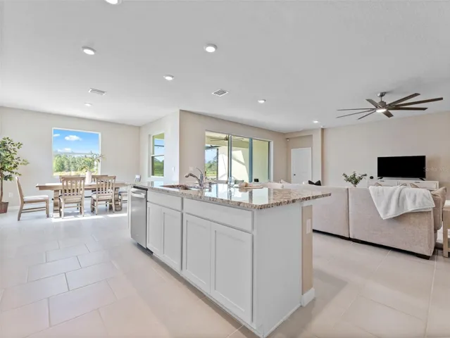 Kitchen - Open Layout