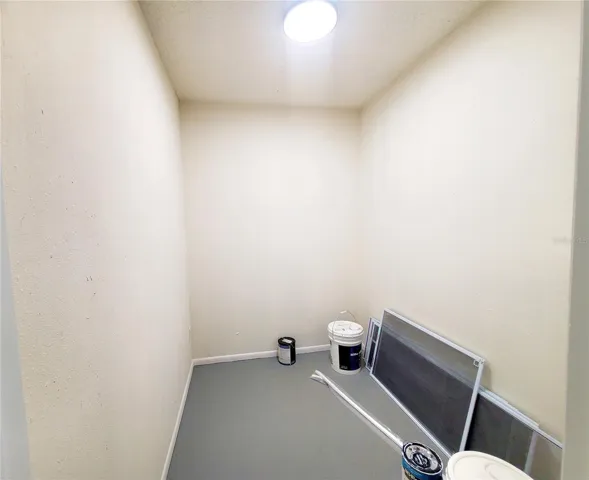 GARAGE BONUS ROOM