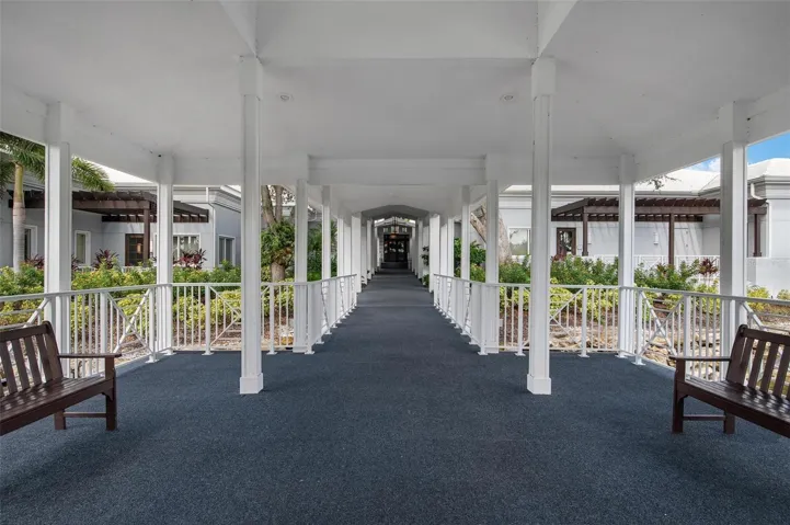 Plantation Country Club Main Entrance