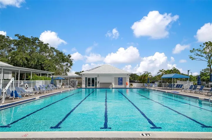 Plantation Country Club Resort Pool