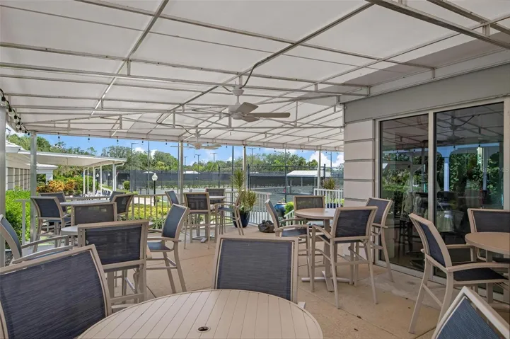 Plantation Country Club Outdoor Patio