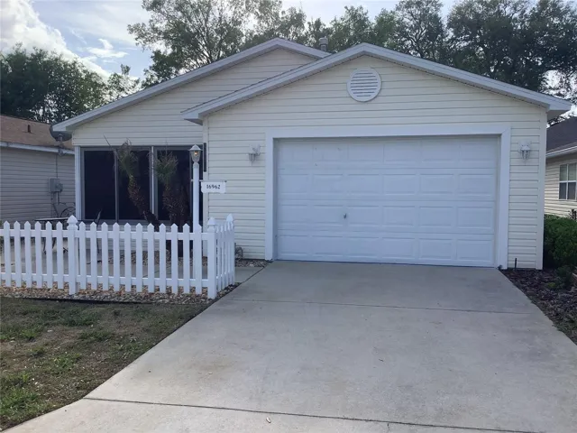 2/2 Patio Villa