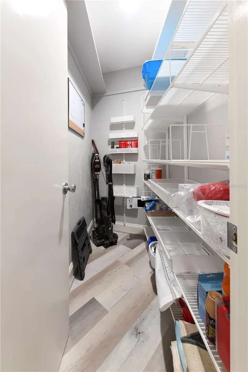 Closet pantry behind the kitchen