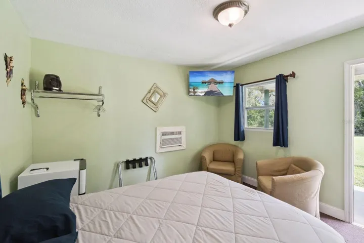 Guess house  Bedroom Alternate