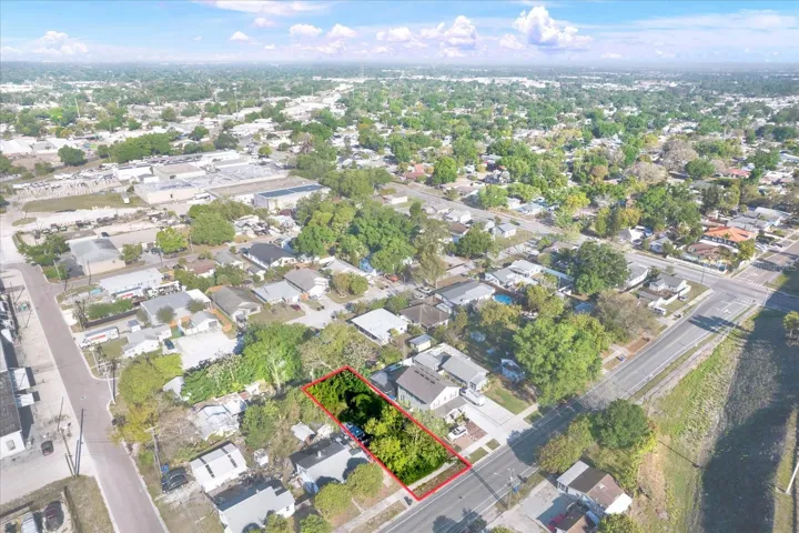 Lot directly behind is also being sold