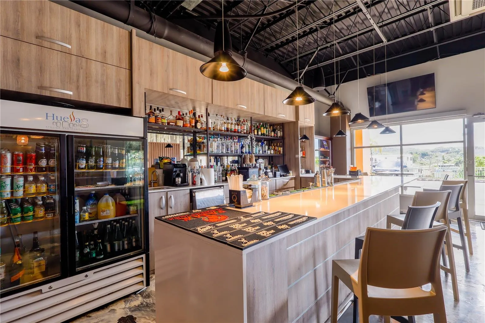 Bar