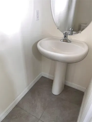1170