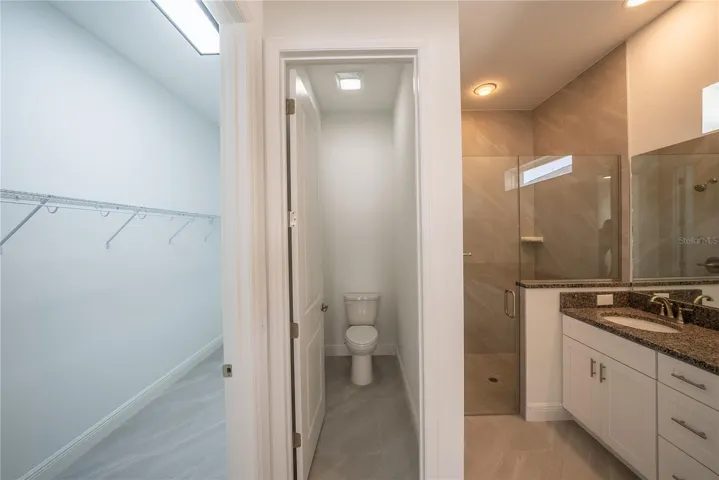 Primary En Suite
