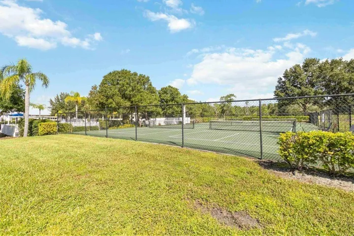 pickleball courts